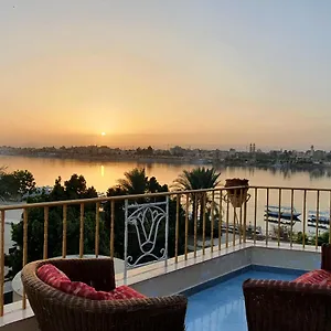 https://555-studios-flats.hotels-luxor-egypt.com