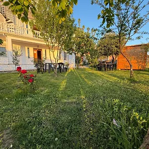 https://meti-guest-house.albaniahotels.org