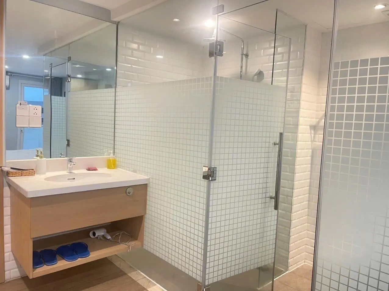 Bed & Breakfast 7 Apartment Ho Chi Minh City Vietnam